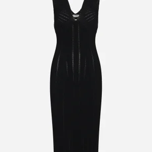 Abito nero in maglia a jour