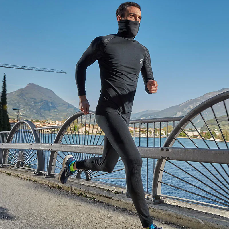 Maglia tecnica Running e Outdoor manica lunga collo alto uomo - immagine 2