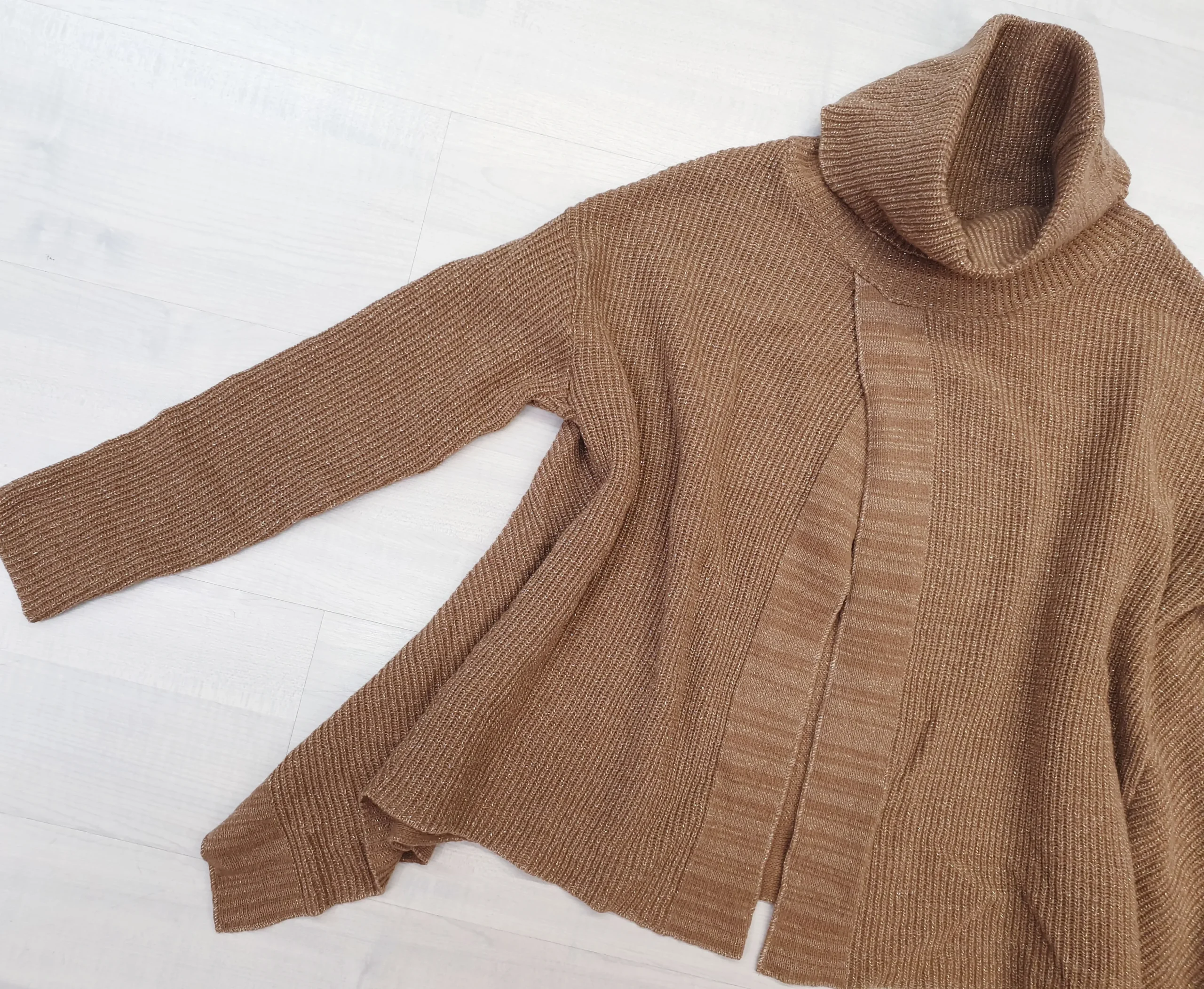 Maglia/mantella aperta - immagine 8