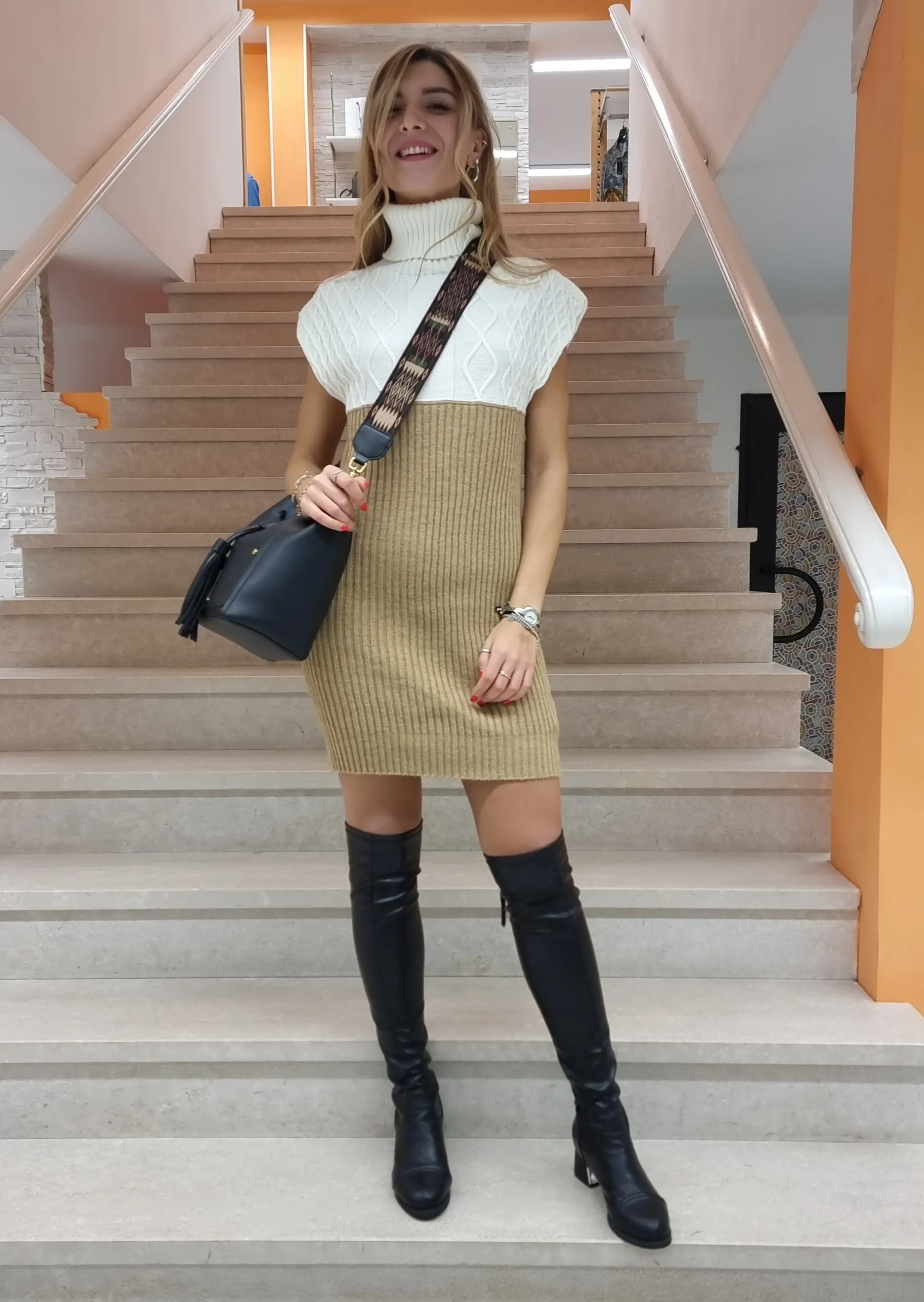 Abito bicolore lana - immagine 3