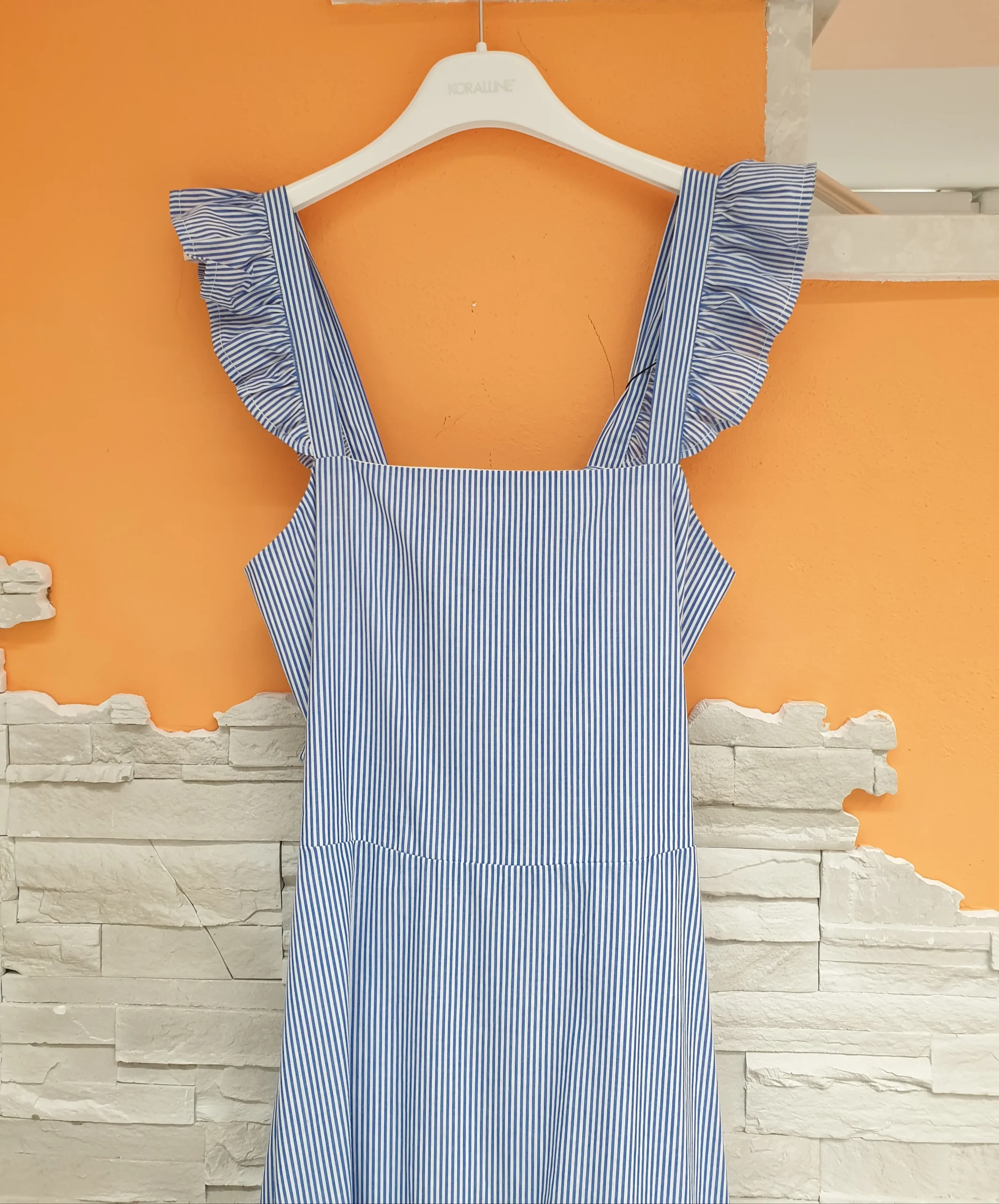 Abito bastoncino scollo schiena - immagine 8