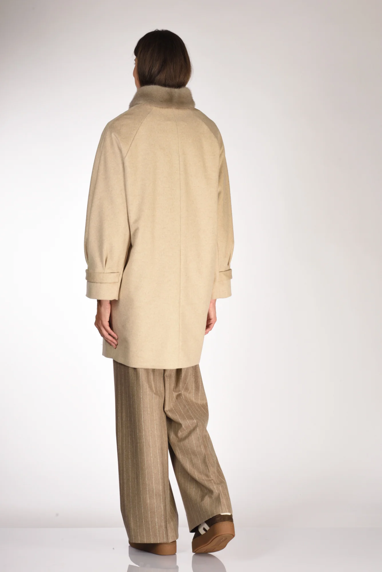 Mouche Cappotto Fur Beige Donna - immagine 6