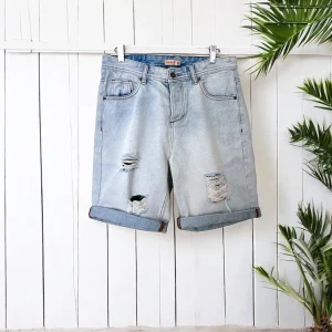 Bermuda Jeans Rotture