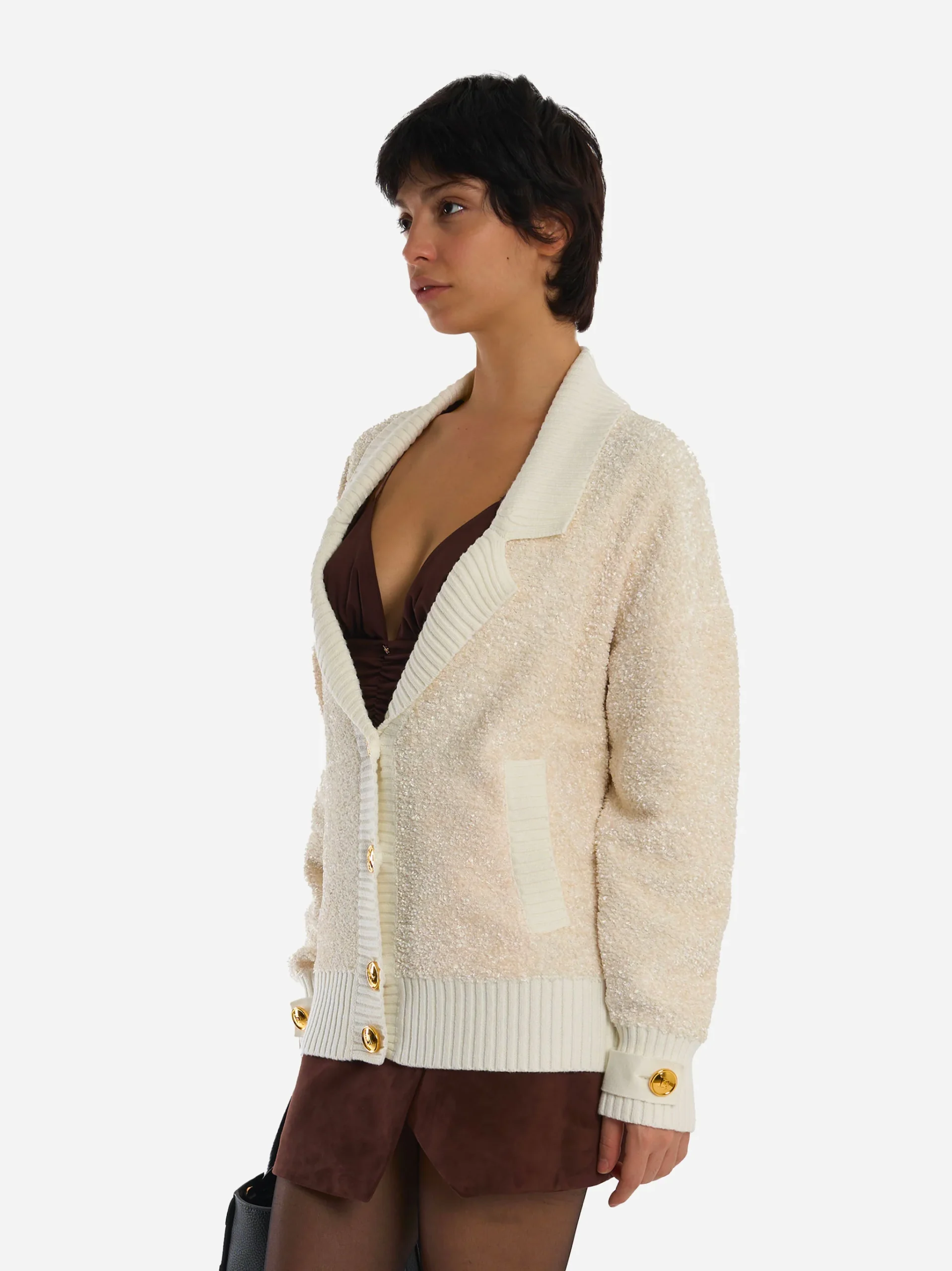 Cardigan in ciniglia bouclé con bottoni gioiello Bianco - immagine 5