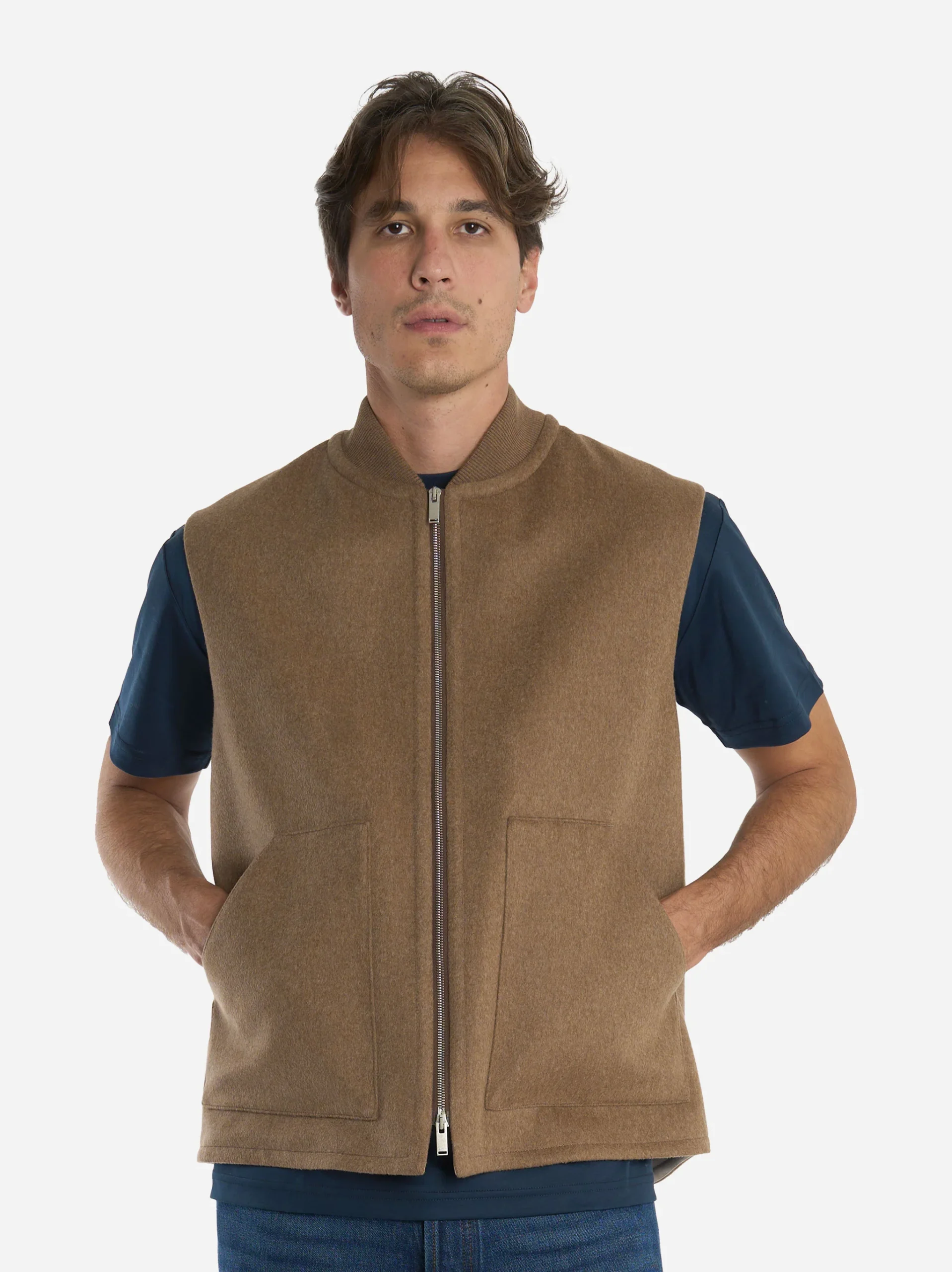 Gilet con zip in lana beige - immagine 4