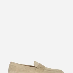 Mocassino in camoscio con fondo gomma beige