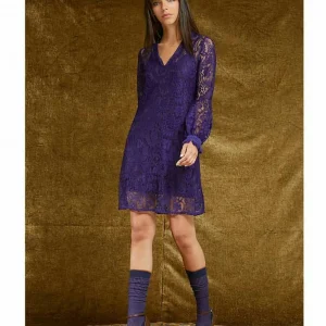 Abito pizzo ametista