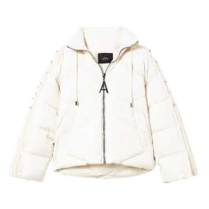 Piumino bianco con inserti in maglia ricamati