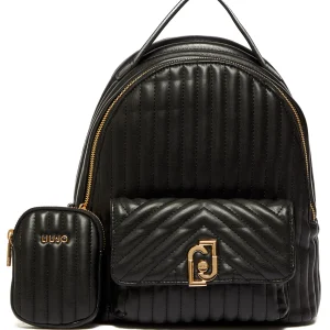 Zaino nero ecosostenibile trapuntato con charm