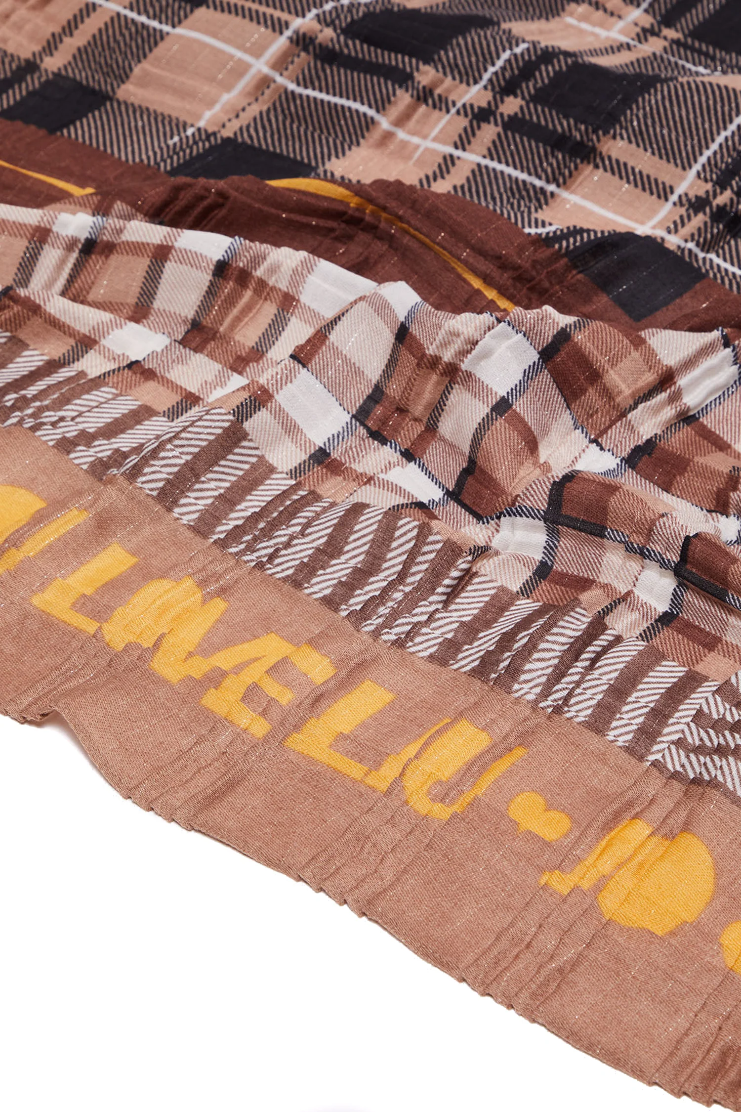 Foulard check cammello ecosostenibile con logo - immagine 4
