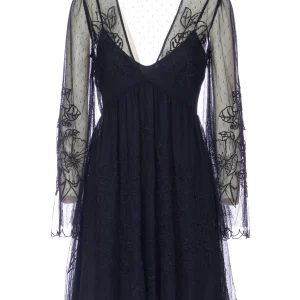 Abito corto e sottoveste neri in tulle con ricami