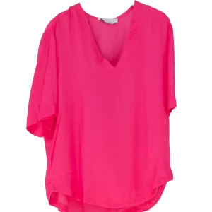 Blusa fucsia in raso con scollo a V